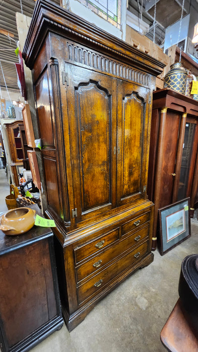 2 PIECE DARK OAK CABINET WITH QUARTER COLUMNS