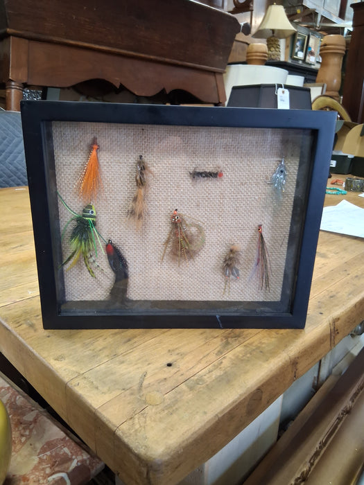 FLY FISHING LURES SHADOW BOX