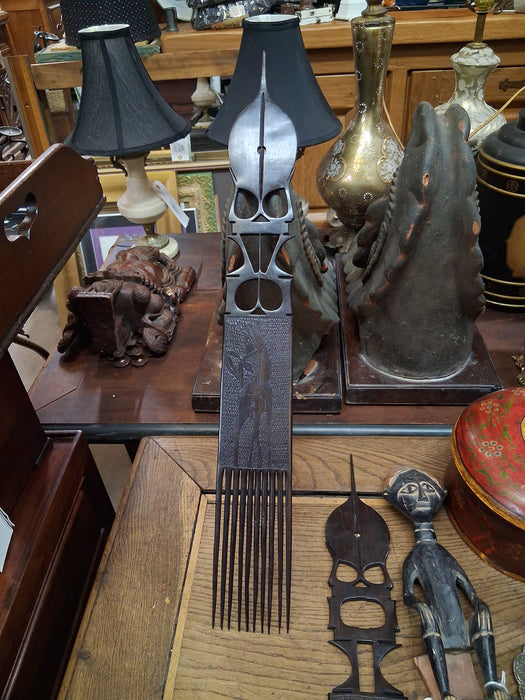 EXOTIC AFRICAN HARDWOOD COMB