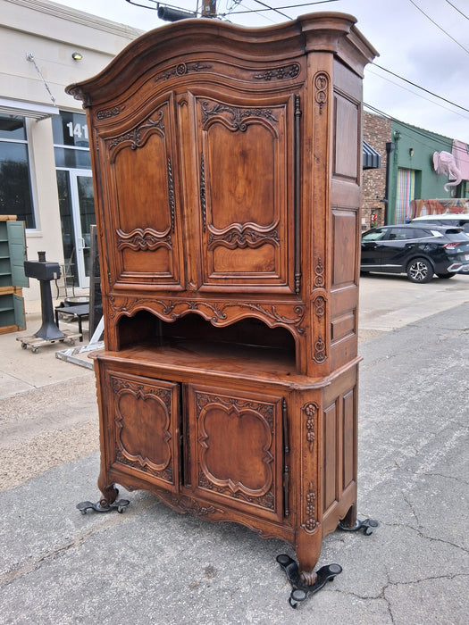 CARVED LOUIS XV WALNUT BUFFET DEUS CORPS