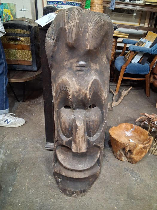 HUGE CARVED WOOD NEW GUINEA MASK