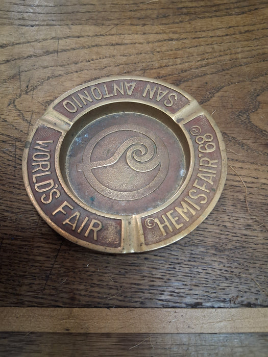 SMALL BRASS SAN ANTONIO 1968 WORLDS FAIR ASH TRAY