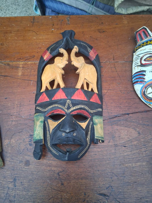 NATIVE MASK WITH ELEPHANTS