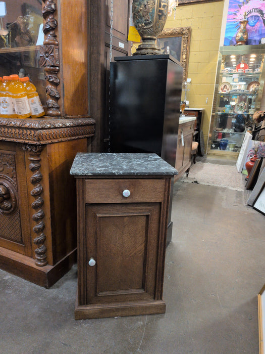 OAK NIGHTSTAND WITH SAINT ANNE MARBLE TOP
