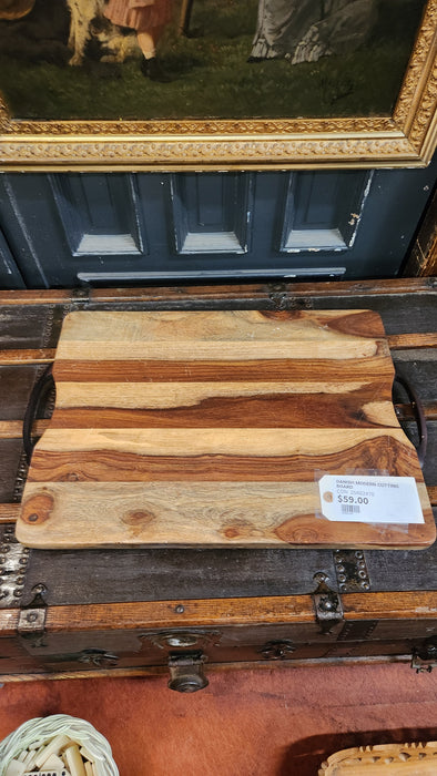 DANISH MODERN CUTTING BOARD