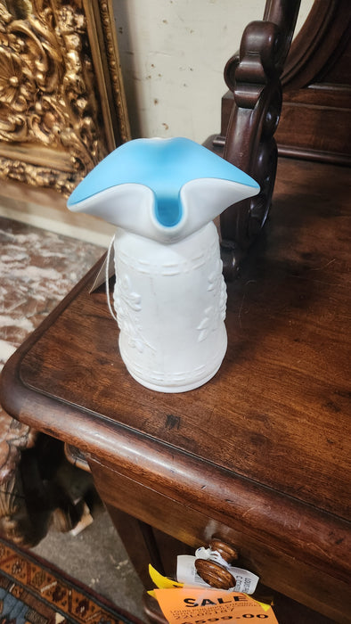 WHITE GLASS VASE BLUE GLASS