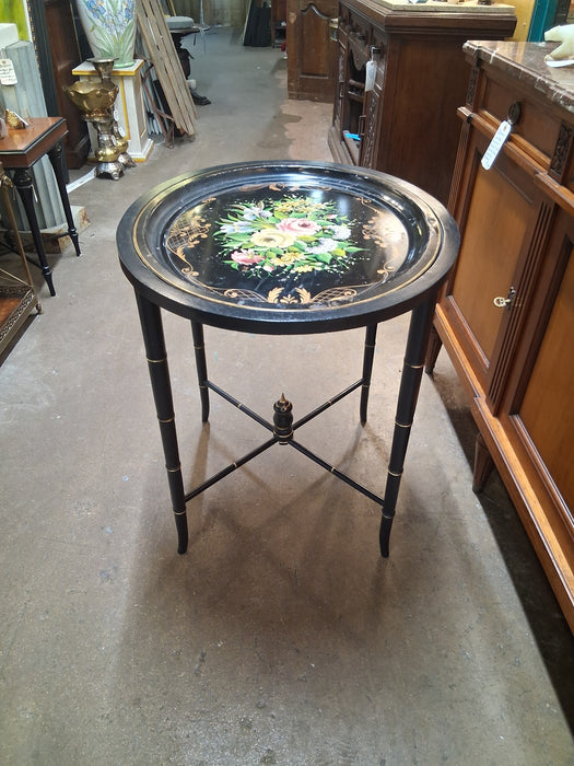 ASIAN STYLE TABLE WITH TOLE TRAY TOP