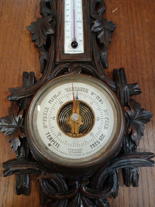 NEO RENAISSANCE OAK CARVED ANEROID BAROMETER