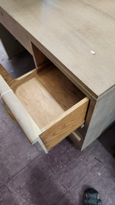 VINTAGE MODERN OAK DESK