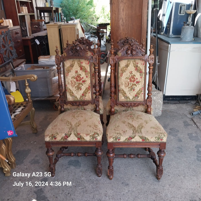 SET OF 4 LOUIS XIII TURNED OAK CHAIRS