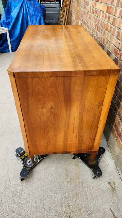 19TH CENTURY BIEDERMEIRE CHEST OF DRAWERS