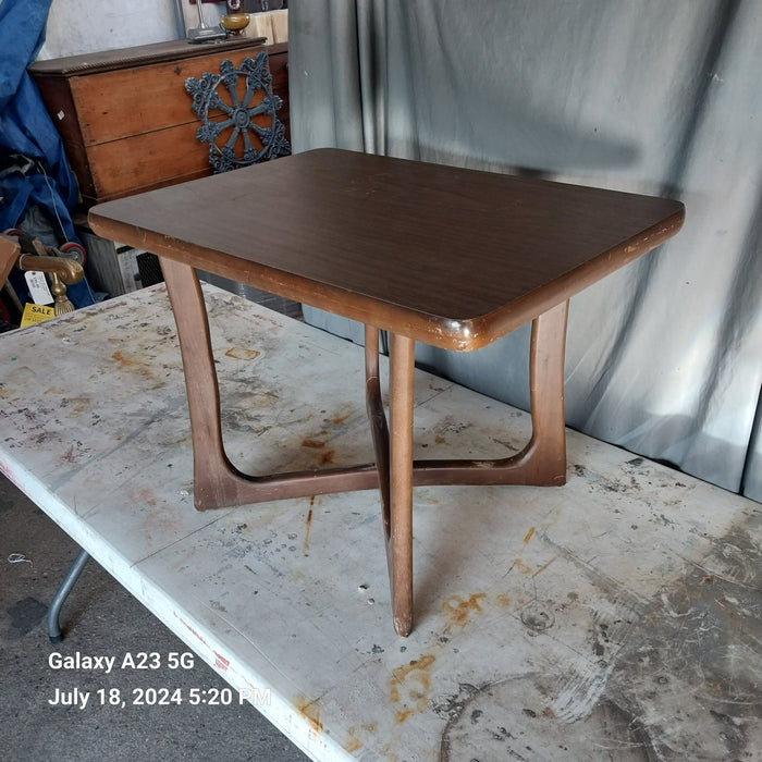 MIDCENTURY SIDE TABLE WITH FORMICA TOP