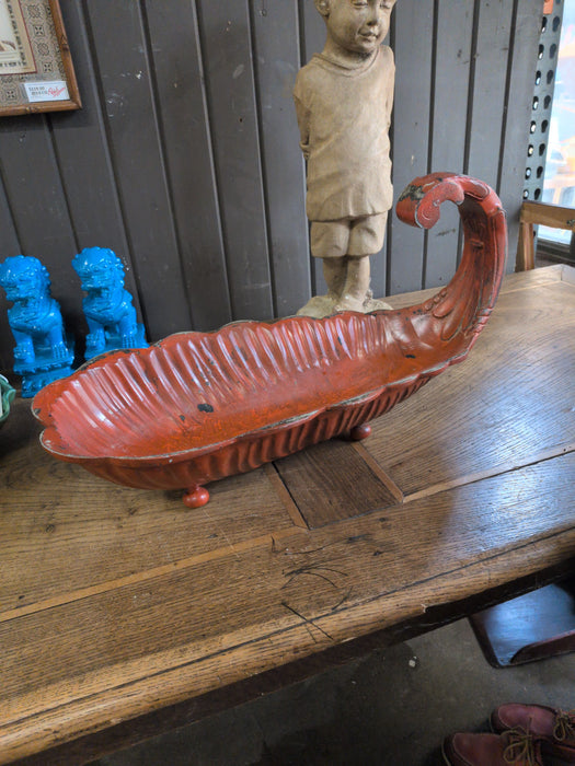 LONG RED METAL FOOTED PLANTER