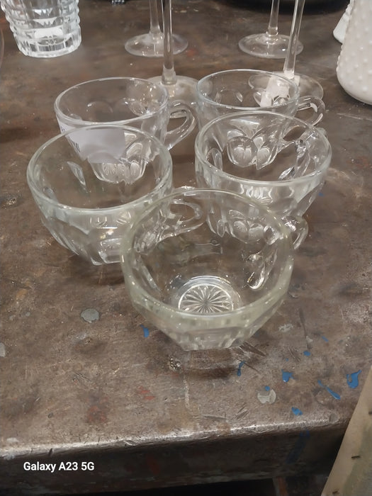 SET OF 5 PATTERN GLASS CUPS