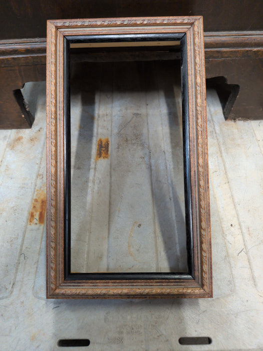 SMALL CARVED DEEP SET FRAME