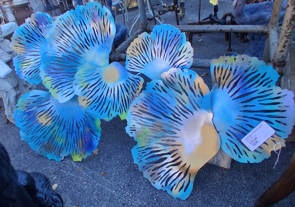 LARGE METAL PIERCED TURQUOISE LEAVES WALL ART