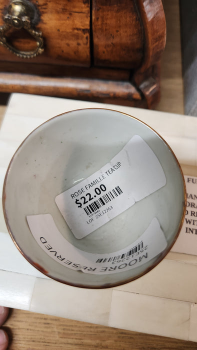 ROSE FAMILLE TEA CUP