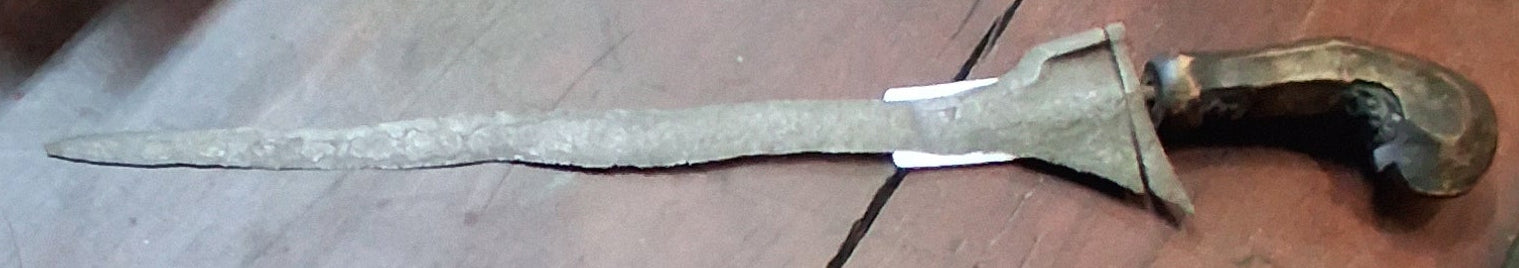 HANDMADE WOOD HANDLED KNIFE