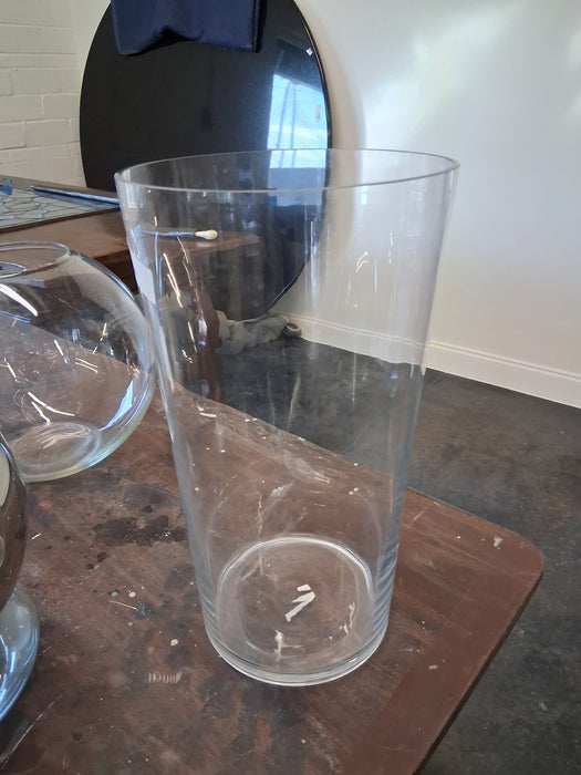 TALL CLEAR VASE