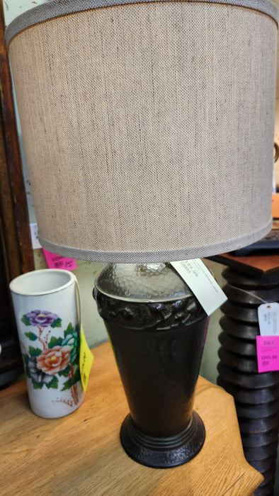LARGE VINTAGE BRONZE LAMP WITH SHADE