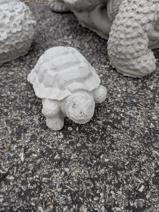 SMALL CONCRETE TURTLE