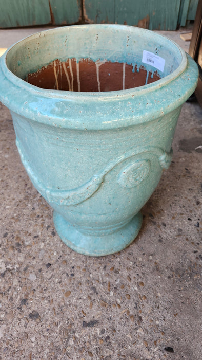 TURQOUISE SMALL PLANTER FESTOONED