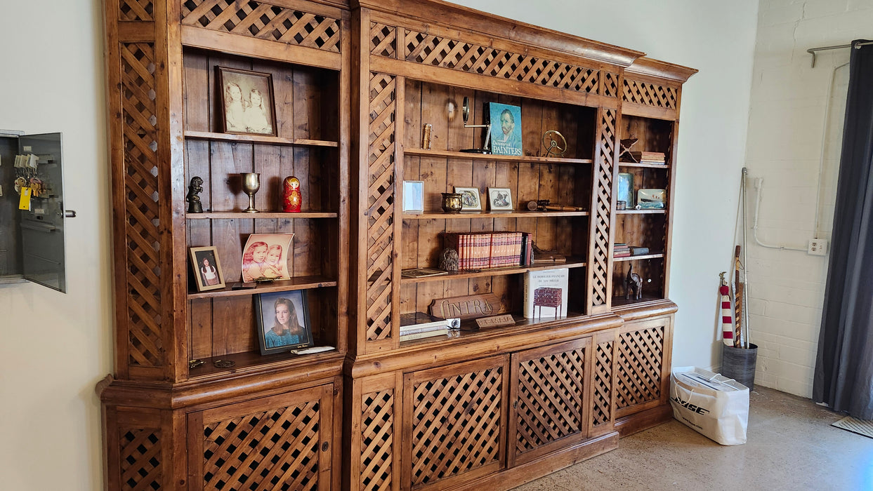 HUGE LATTICE OPEN BOOKCASE