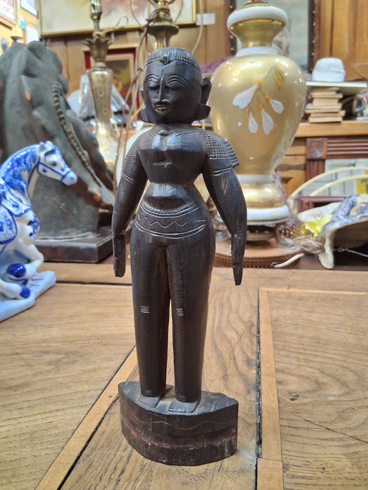 AFRICAN WOMAN FIGURE WITH PONY TAIL