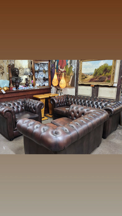 3 PIECE CHESTERFIELD LEATHER SOFA SET