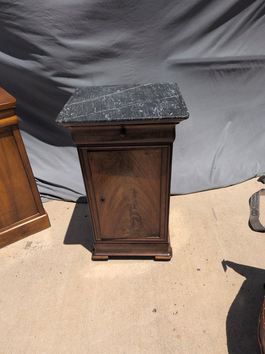 LOUIS PHILIPPE BLACK MARBLE TOP 1 DOOR STAND WITH DRAWER