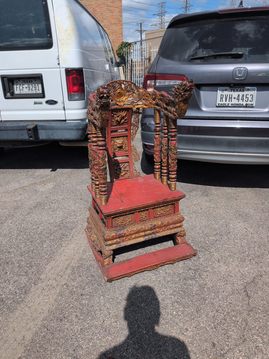GILT ASIAN THRONE CHAIR - AS FOUND