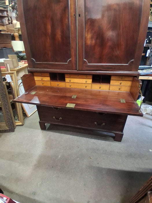 LARGE ENGLISH MAHOGANY LINEN PRESS ON CHEST WITH PULL OUT DESK