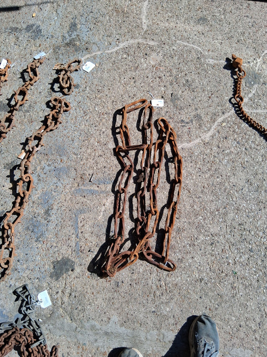 10 FT LONG LARGE TWIST METAL LARGE LINK CHAIN