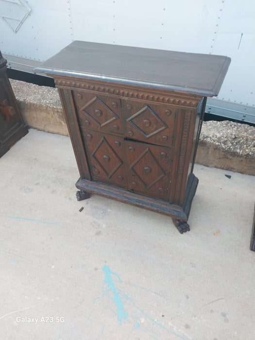 SMALL ITALIAN RENAISSANCE REVIVAL CARVED WALNUT 2 DOOR CABINET