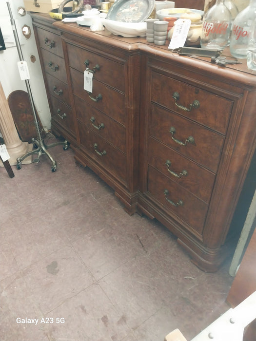 FRAMED MID CENTURY CITY SCAPE IN ORANGE  AND YELLOW