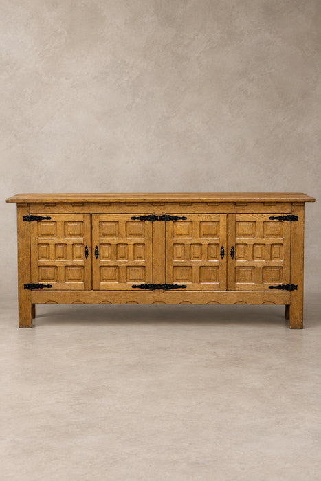 OAK MULTI-PANEL SIDEBOARD - NO DRAWERS