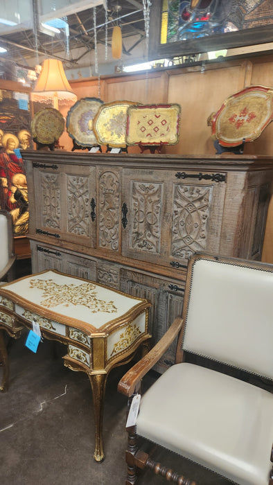 LARGE CARVED OAK 2 PIECE GOTHIC CABINET