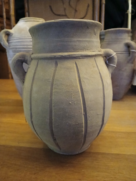 SMALL GREY RIBBED TERRA COTTA VASE WITH HANDLES