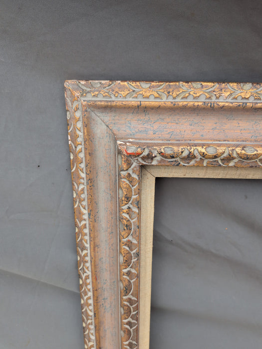 ORNATE BROWN GOLD WASHED FRAME