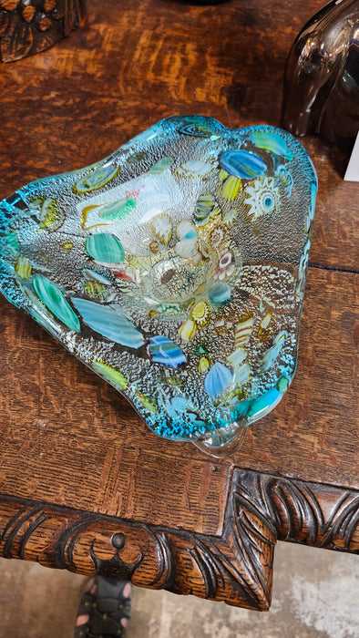 BLUE SHAPED ART GLASS DISH