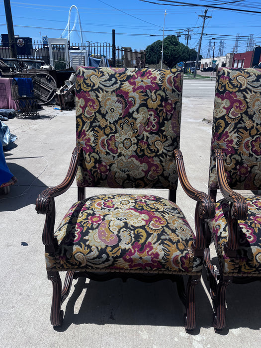PAIR OF CARVED WALNUT LOUIS XVI FAUTEUILS