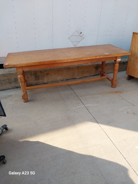 PEGGED OAK FARM TABLE