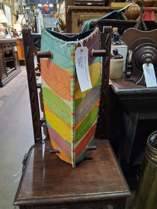 TROPICAL LEAF WALL SCONCE