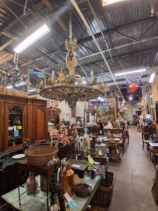 ROUND PAINTED IRON CHANDELIER