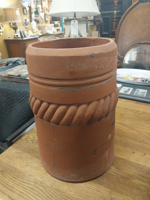 PLAIN TERRA COTTA CHIMNEY POT AS FOUND