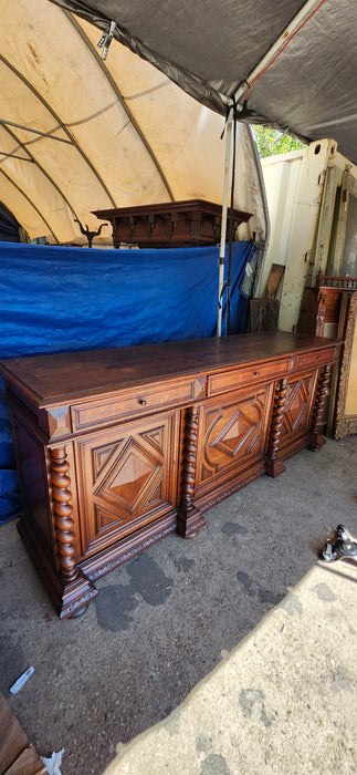 EXTRA  LARGE OAK LOUIS XIII BARLEY TWIST SIDEBOARD