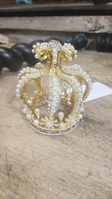 SMALL CROWN WITH PEARLS