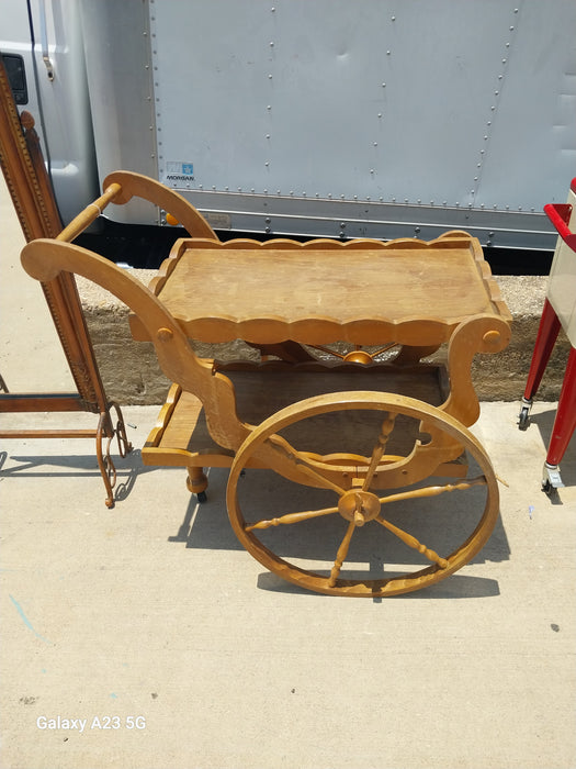 BEVERAGE CART WITH LARGE WHEELS