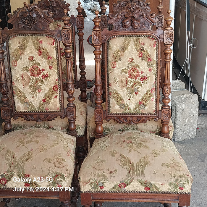 SET OF 4 LOUIS XIII TURNED OAK CHAIRS