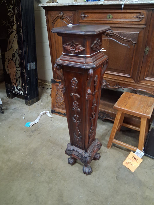 INDONESIAN MAHOGANY PAW FOOT STAND